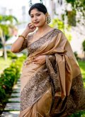 Charming Border Handloom Silk Beige Classic Designer Saree - 1