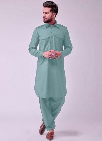 Cotton  Kurta Pyjama in Green Enhanced with Plain 