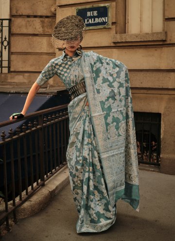 Handloom Cotton Classic Designer Saree in Grey Enh