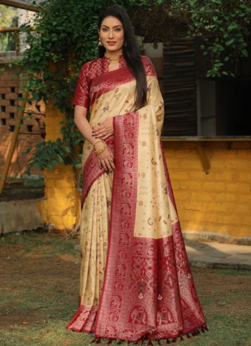 Kanjivaram Silk Classic Designer Saree in Cream En