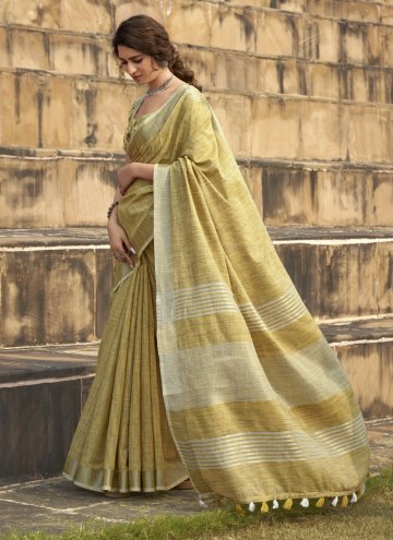 Linen Casual Saree in Green Enhanced with Print