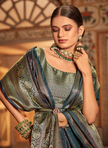 Morpeach color Kanjivaram Silk Contemporary Saree with Zari Work
