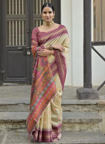 Woven Handloom Silk Beige Classic Designer Saree